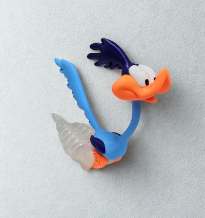 3D Baskı Road Runner Figürü – Toz Bulutu Üzerinde Koşan Karakter