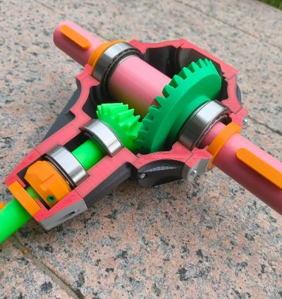 Eğitim & Sunum Odaklı Mekanik Prototip — Çok Renkli Konik Dişli (Bevel Gear) Modeli
